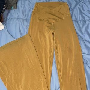 Aerie Crossover flare leggings